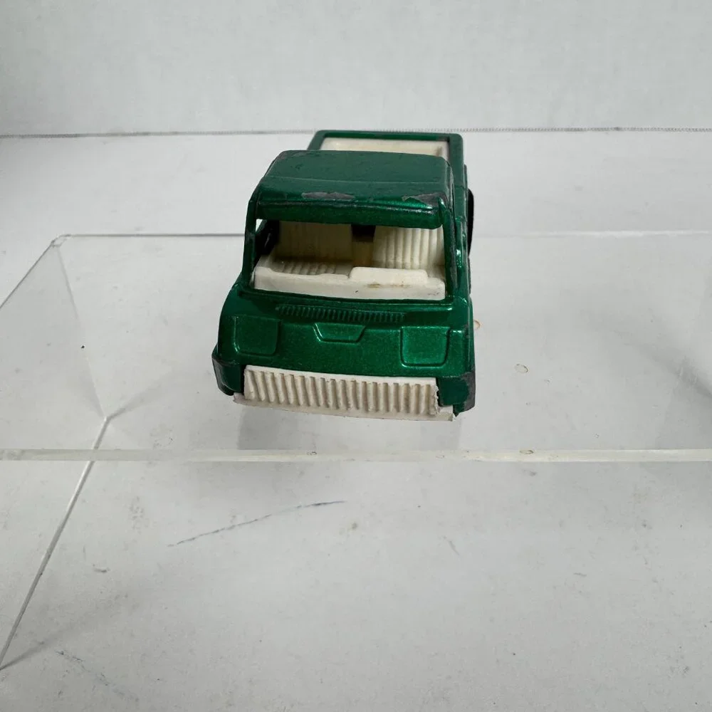Vintage TootsieToy Trucks Lot of 4 • Diecast‎ Vehicles • Mini Toy Trucks • Mixed